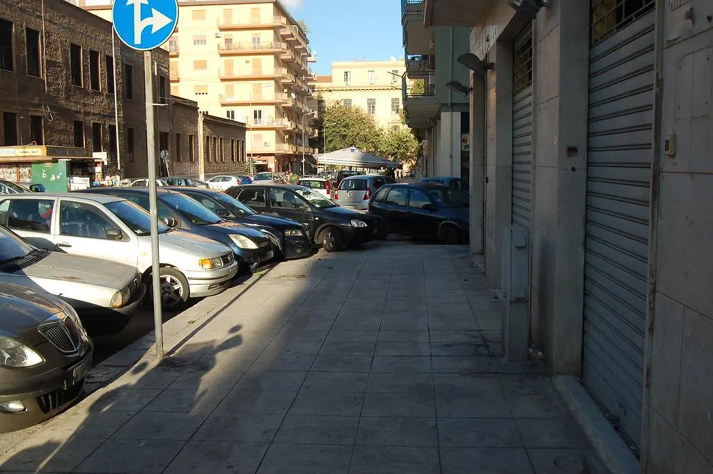 *** Pensionat Antadia B&B Palermo Italien